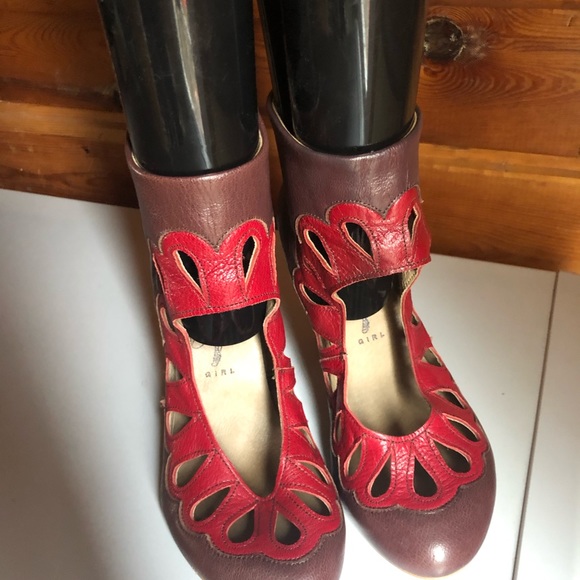 Fly London Shoes - Picture 3 of 12